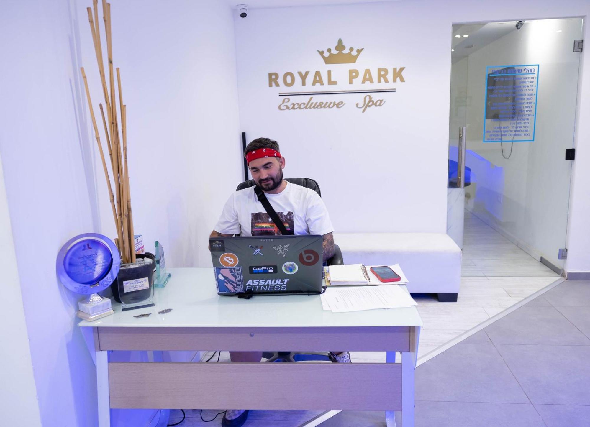 Fisharent Luxury Royal Park Suites Ейлат Екстер'єр фото